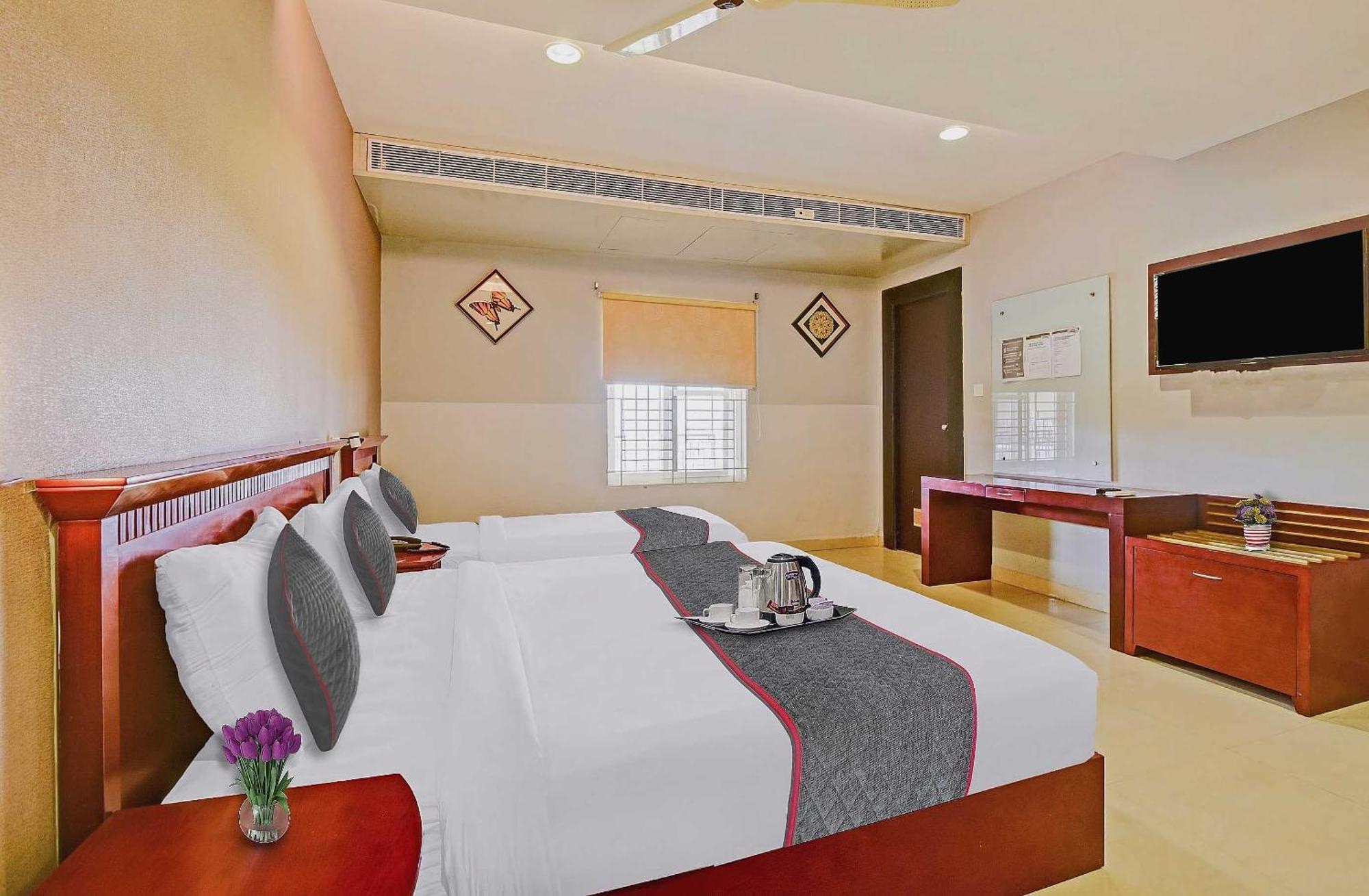Collection O Oth Sri7 Inn Anantapur Ngoại thất bức ảnh