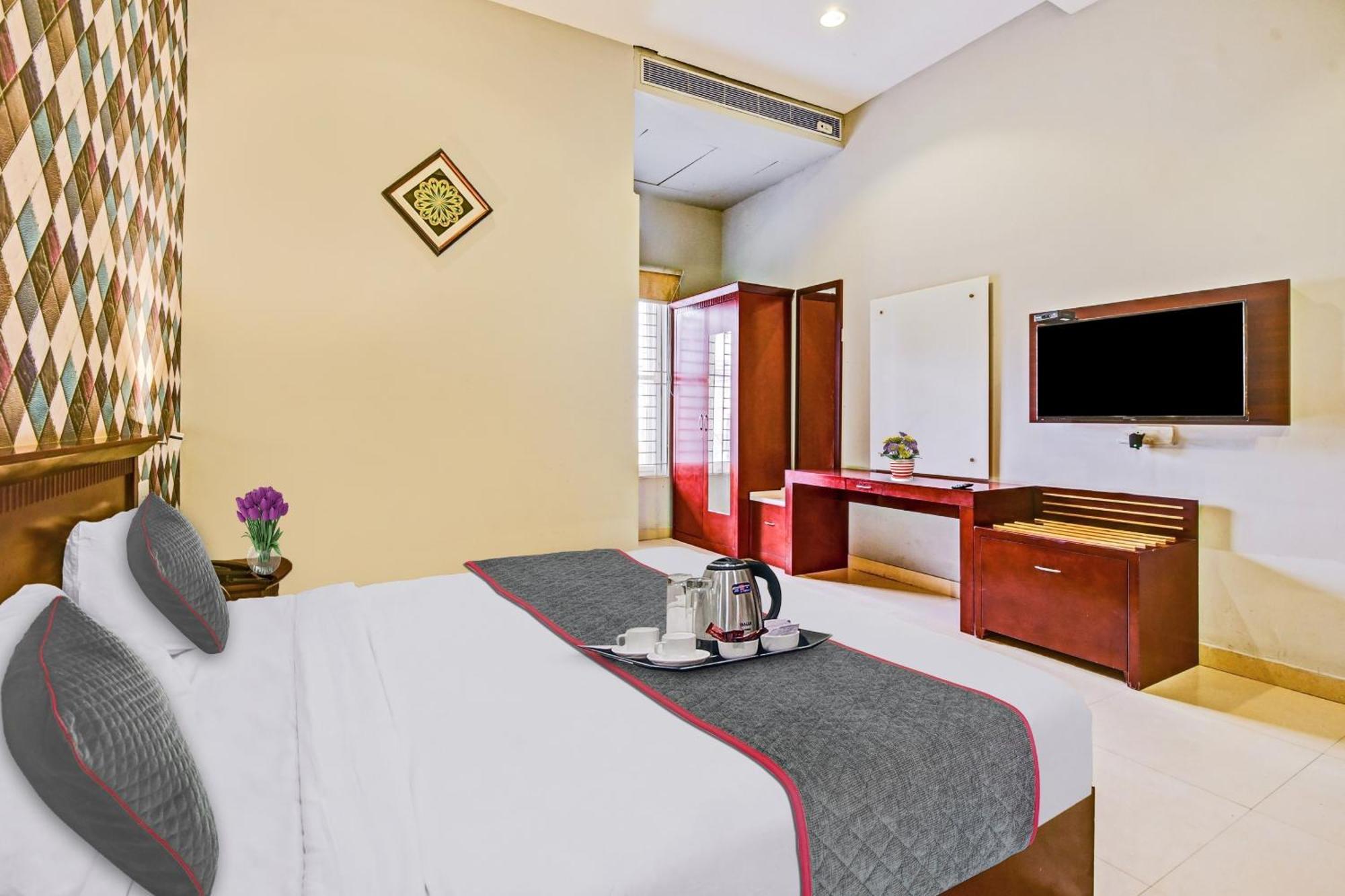 Collection O Oth Sri7 Inn Anantapur Ngoại thất bức ảnh