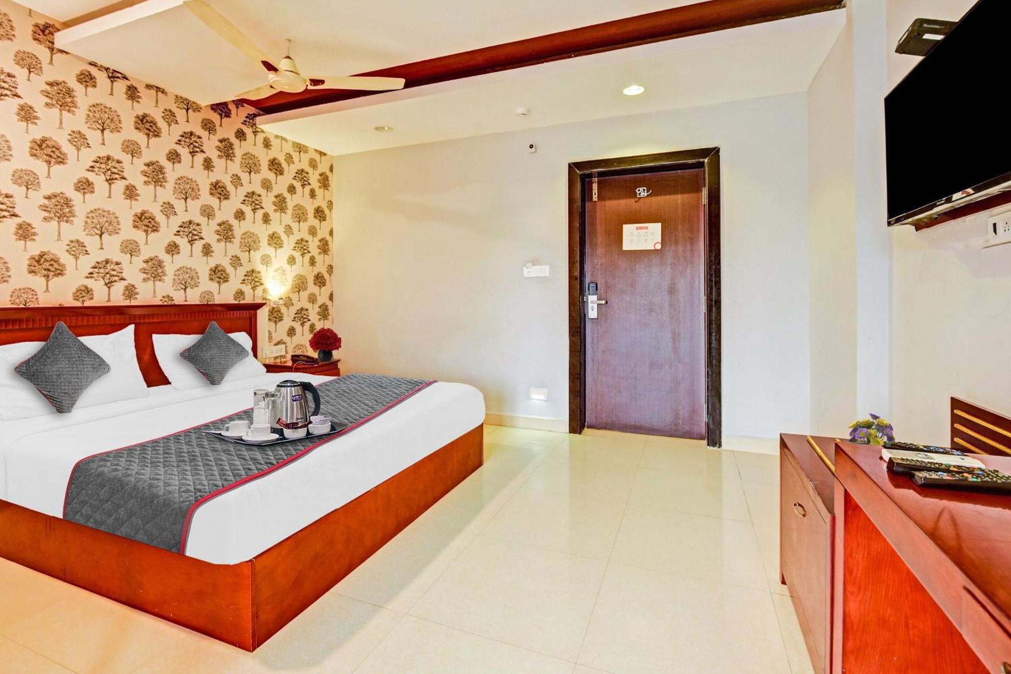 Collection O Oth Sri7 Inn Anantapur Ngoại thất bức ảnh